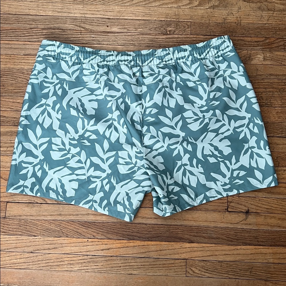 Men’s Eddie Bauer 5” Floral Swim Shorts